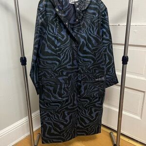 GANNI Women's Zebra Print Raincoat